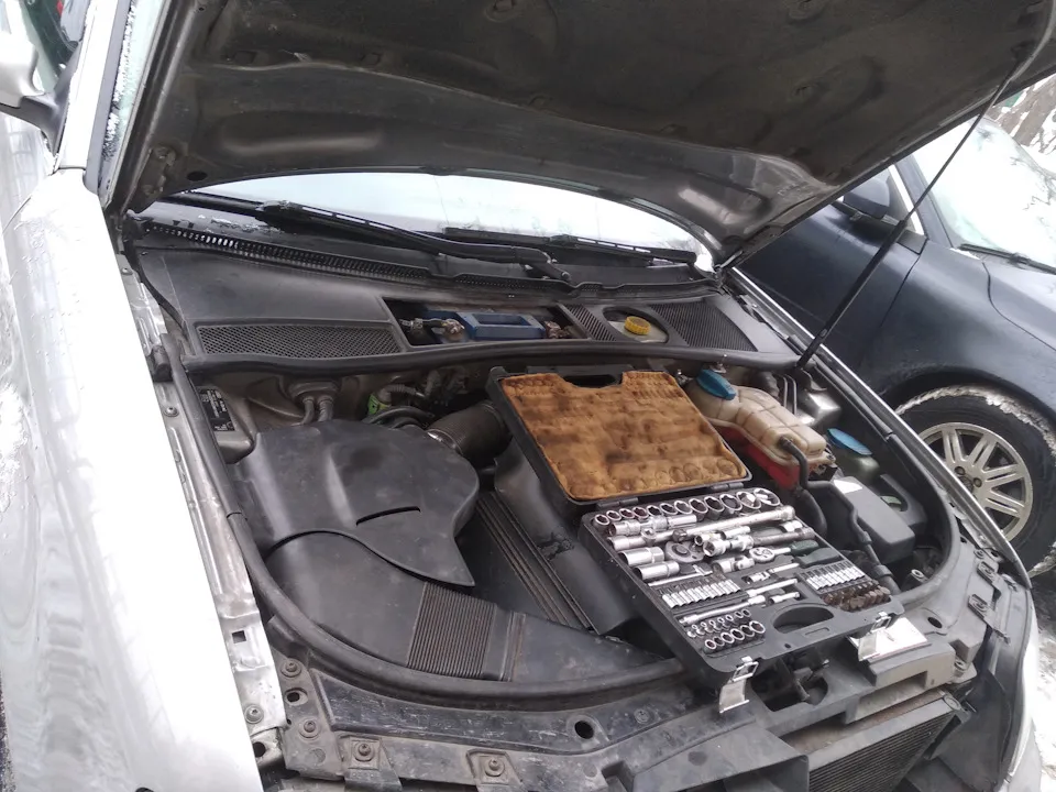 Какой аккумулятор устанавливается на Ауди А6 С5