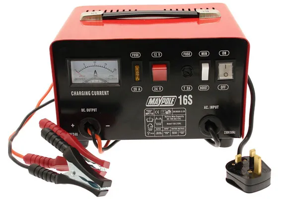 Как зарядить автомобильный аккумулятор в домашних условиях?