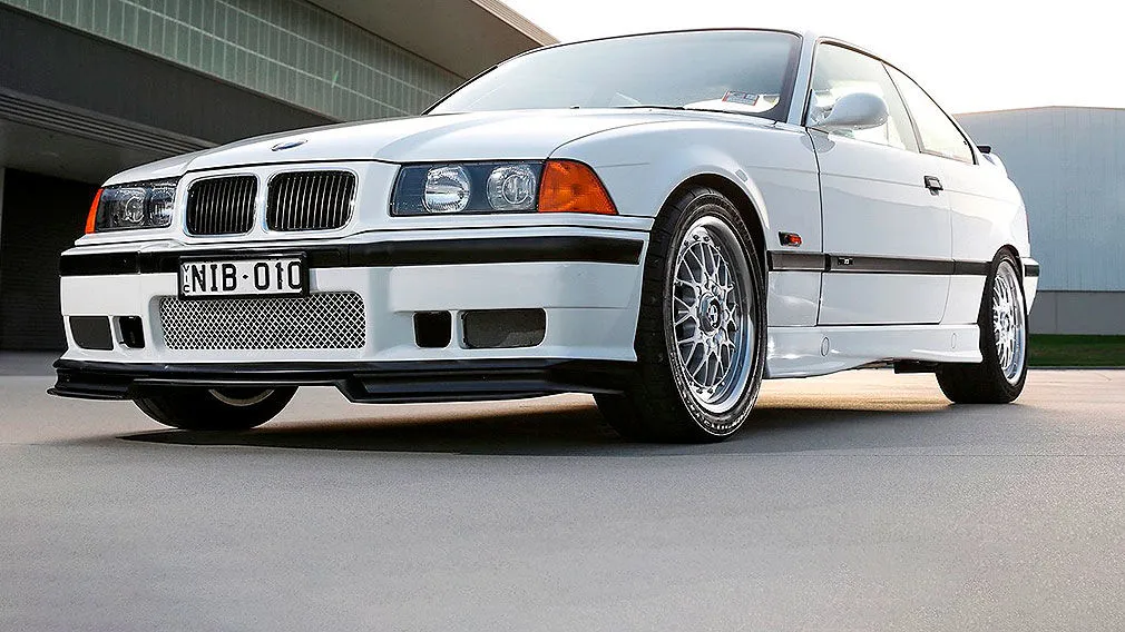 Какой аккумулятор устанавливается на BMW E36 3er